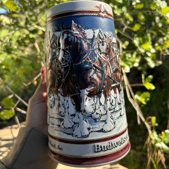 Budweiser 1989 Vintage Collector's Series Christmas Stein - Picture 6 of 9